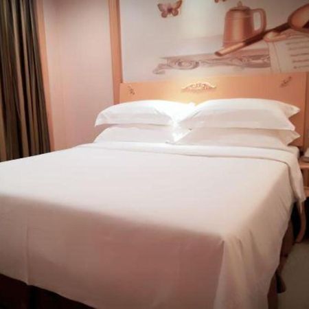 Vienna Classic Hotel Guangdong Yangxi Moon Bay Exterior foto