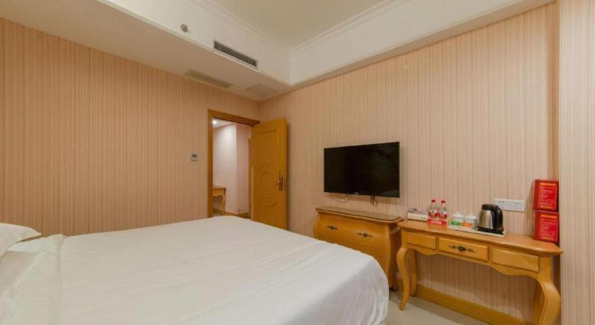 Vienna Classic Hotel Guangdong Yangxi Moon Bay Exterior foto
