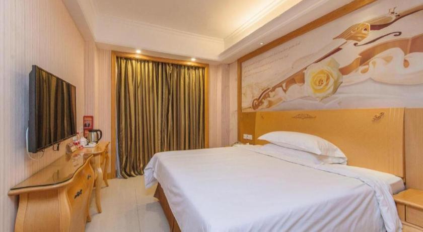 Vienna Classic Hotel Guangdong Yangxi Moon Bay Exterior foto